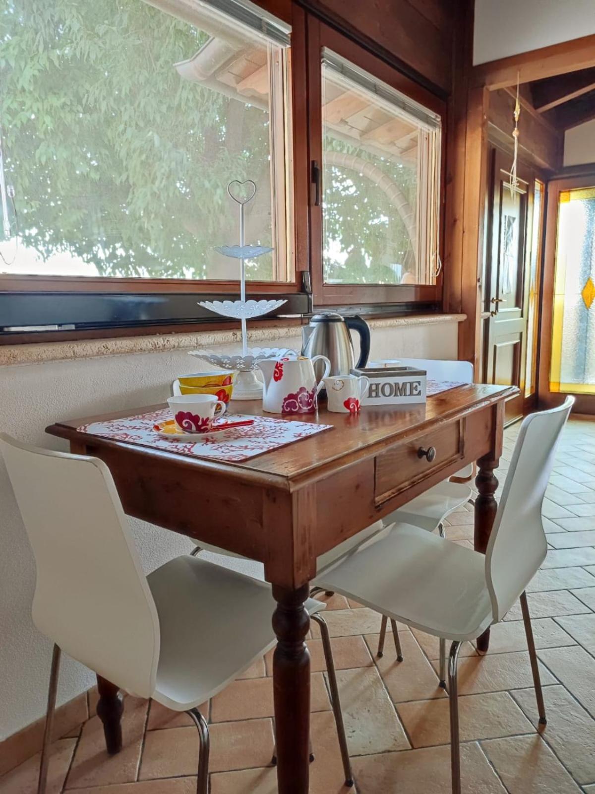 Il Bagolaro Casa Vacanze Сулмона Екстериор снимка