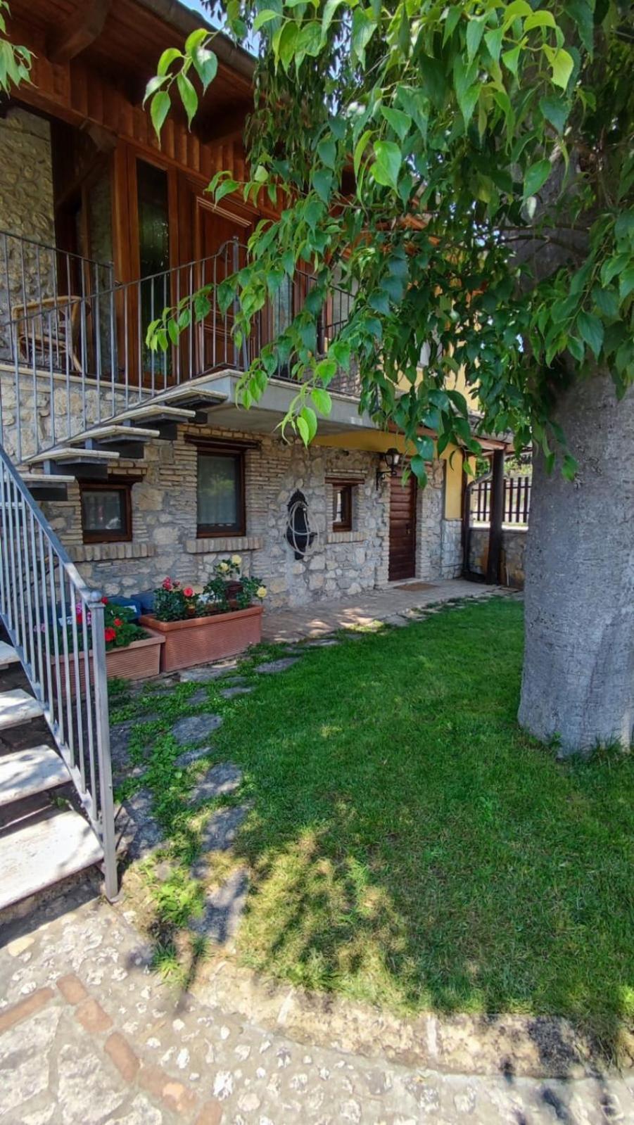Il Bagolaro Casa Vacanze Сулмона Екстериор снимка